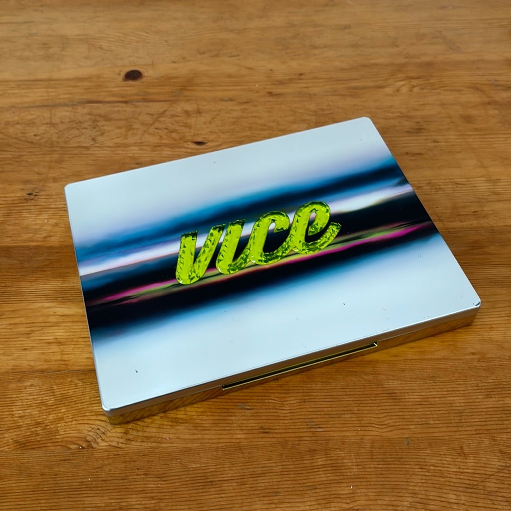 URBAN DECAY | Vice 3 eyeshadow palette